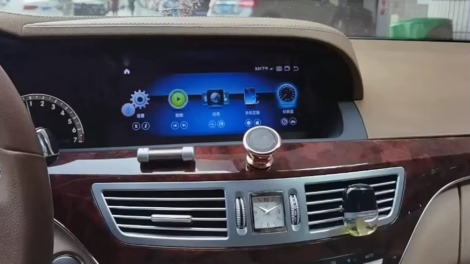 Mercedes W221 Android Multimedija