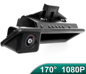 In-car dash camera with wide-angle lens and 170° 1080p label.